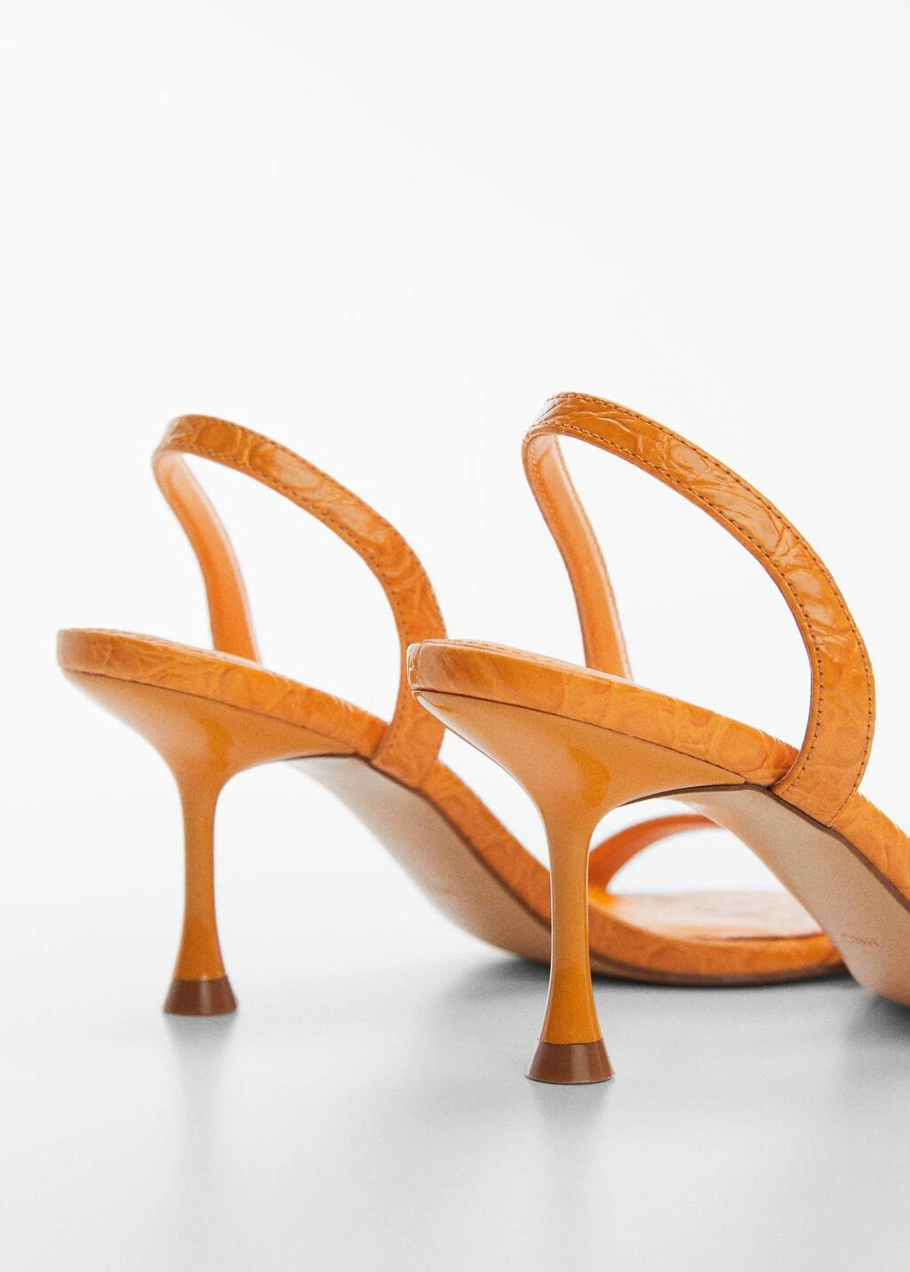 Sandales à Talon Effet Croco – Image 17