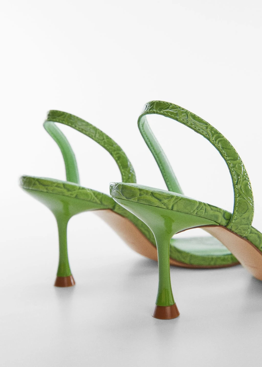 Sandales à Talon Effet Croco – Image 4