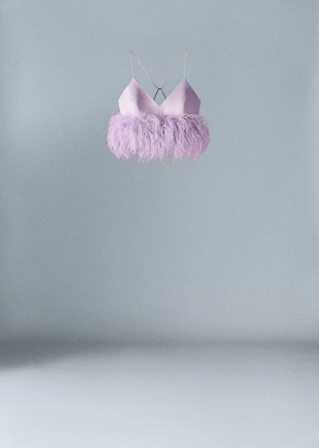 Top Satiné Détail Plumes – Image 8