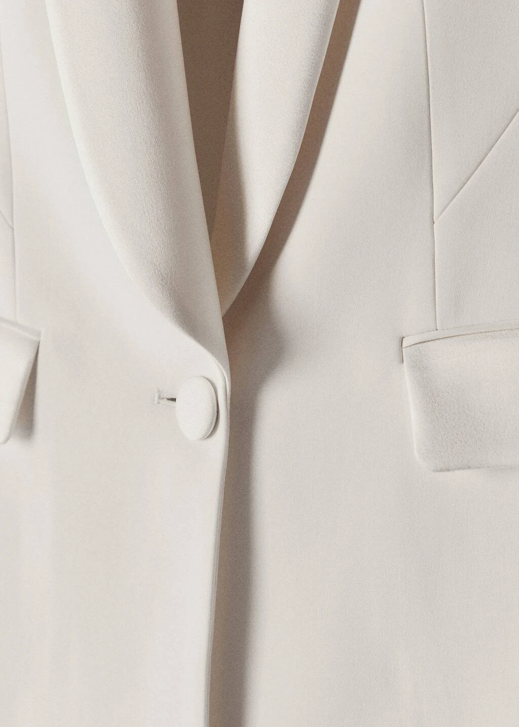 Veste Tailleur Détails Satinés – Image 7