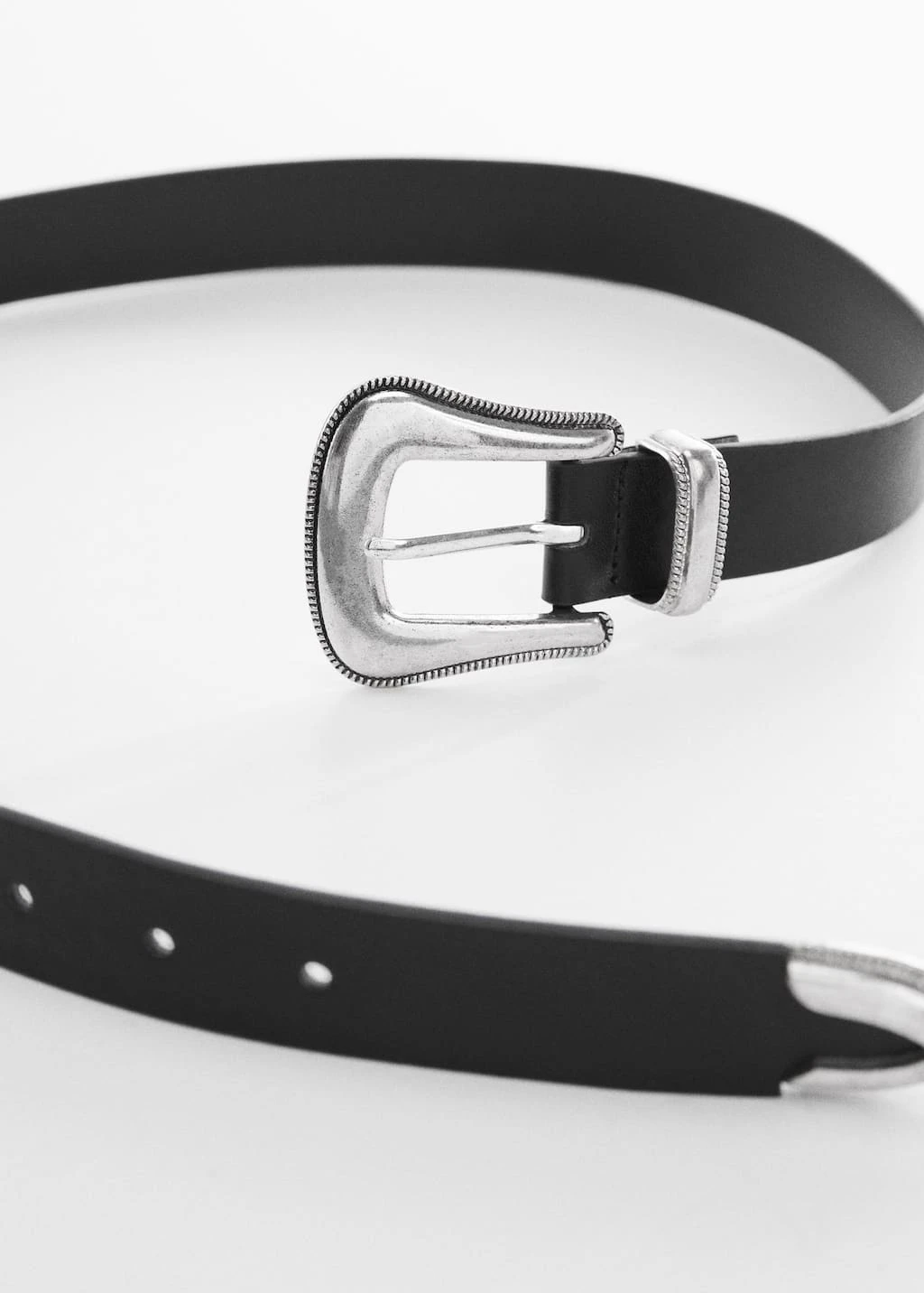 Ceinture à Détails Métalliques