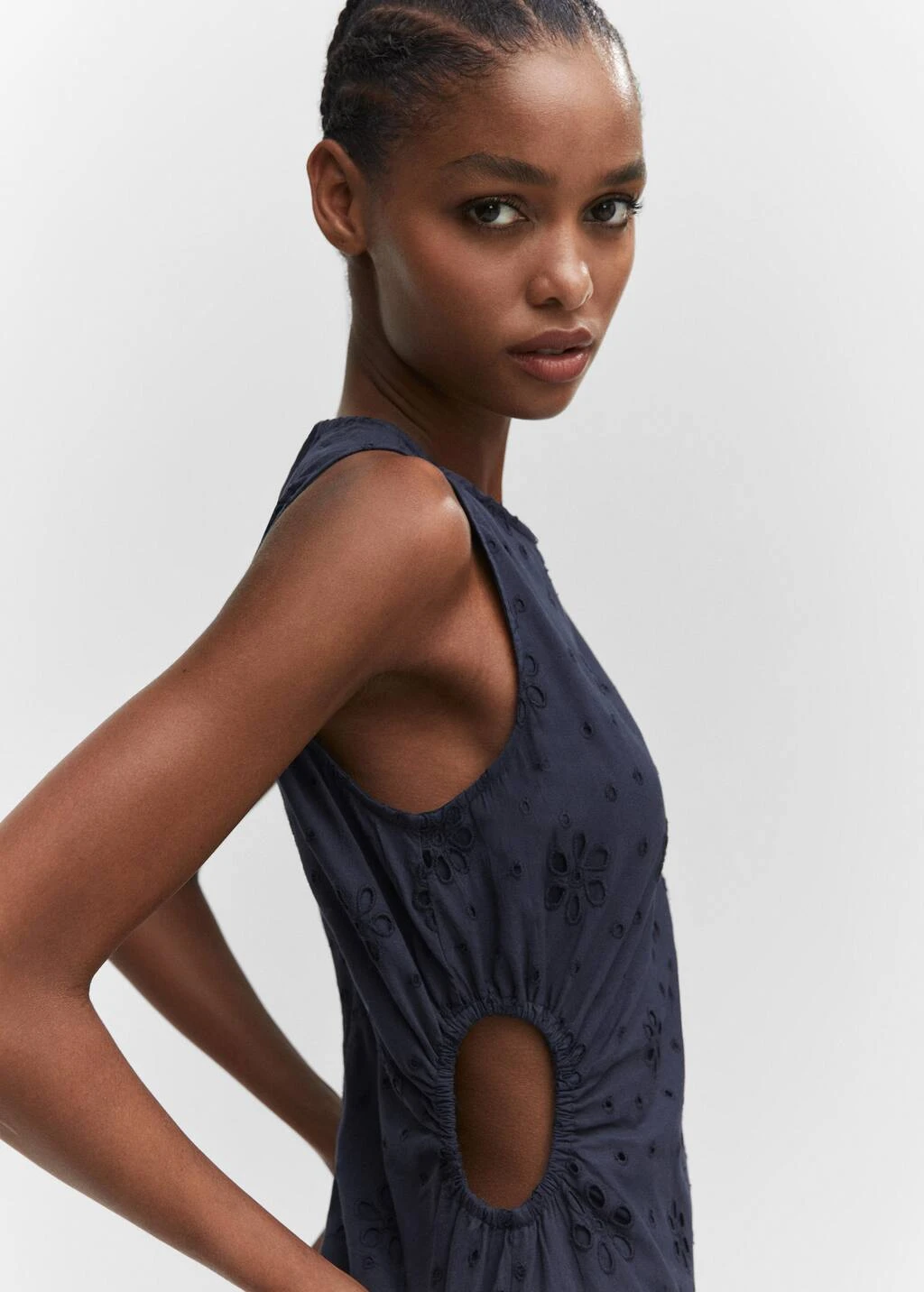 Robe Brodée Ouvertures Latérales – Image 4