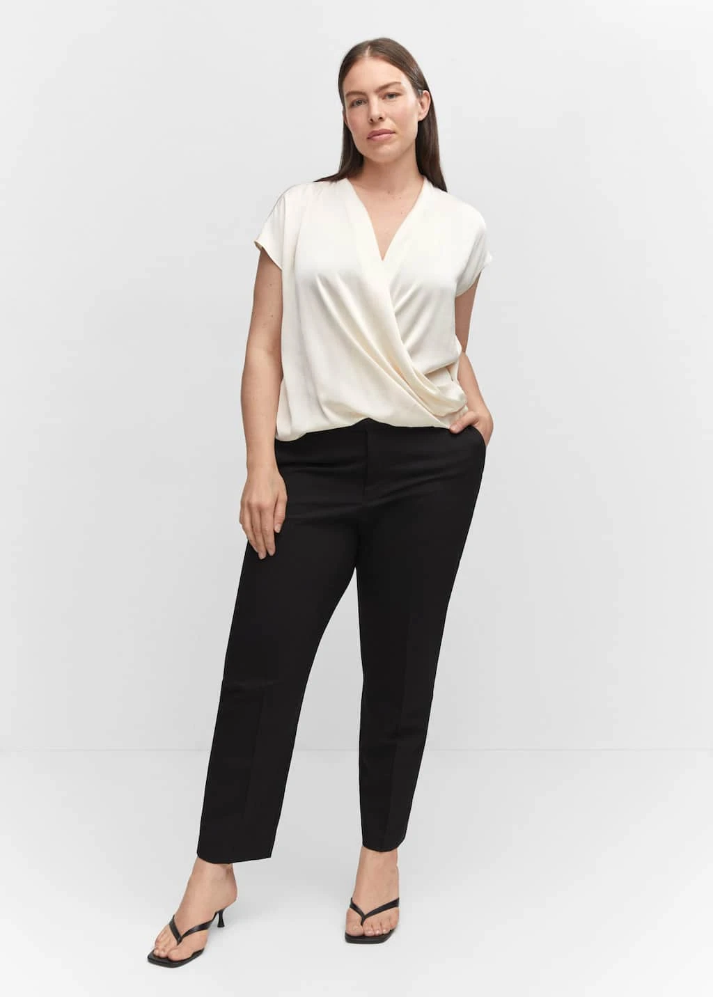 Blouse Croisée Sans Manches – Image 5