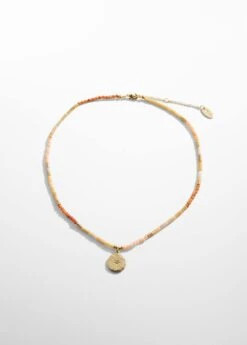 Collier Perles Avec Pendentif Métallique