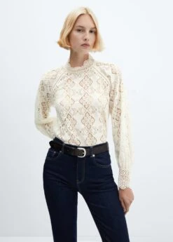 Blouse Détails Ajourés