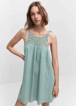 Robe EmpiĂšcements Crochet