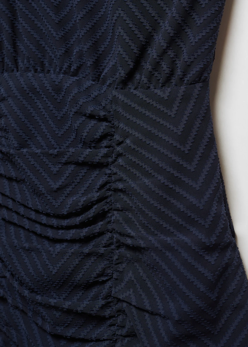 Robe Asymétrique Drapée – Image 5