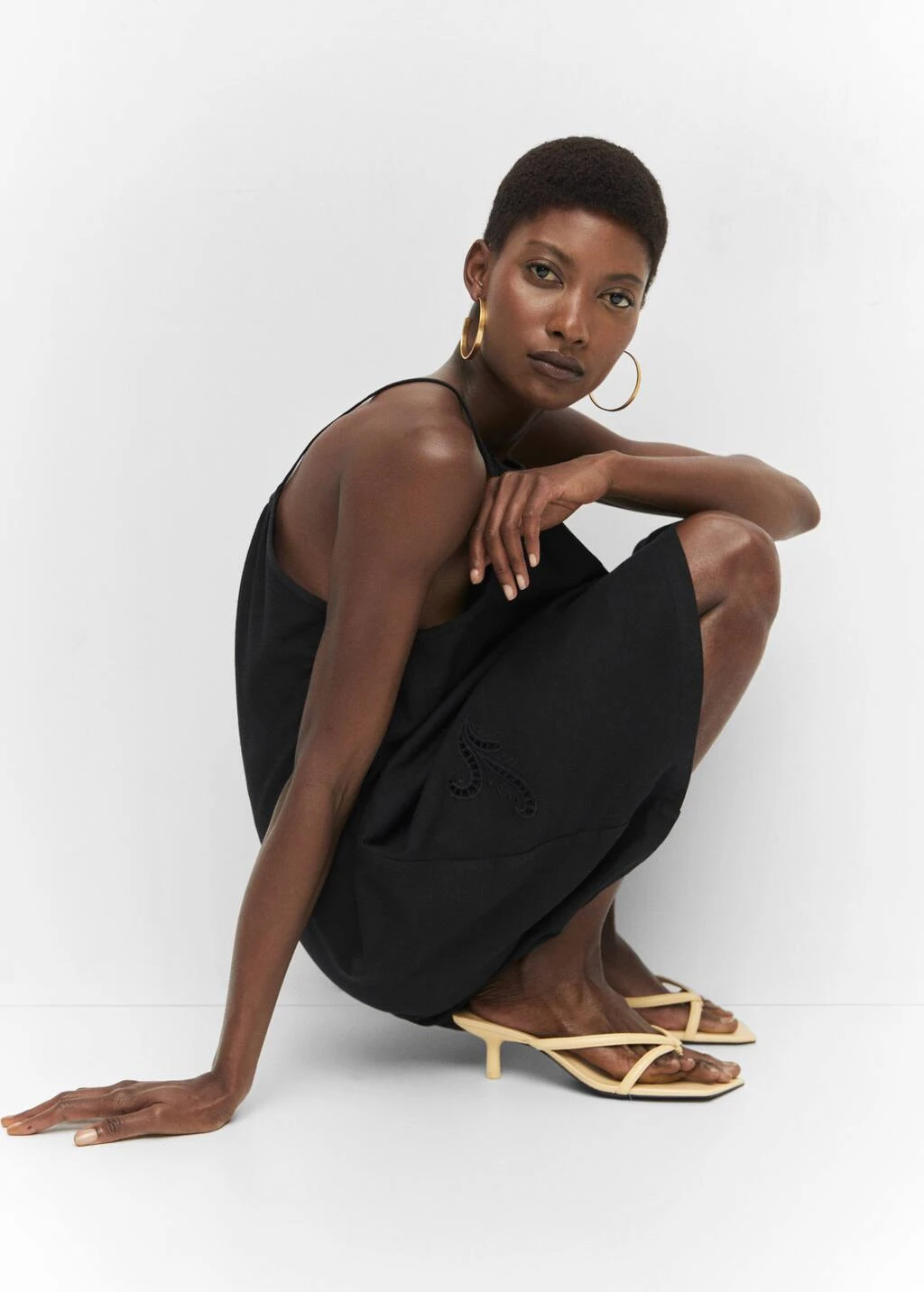 Robe Détails Brodés – Image 5