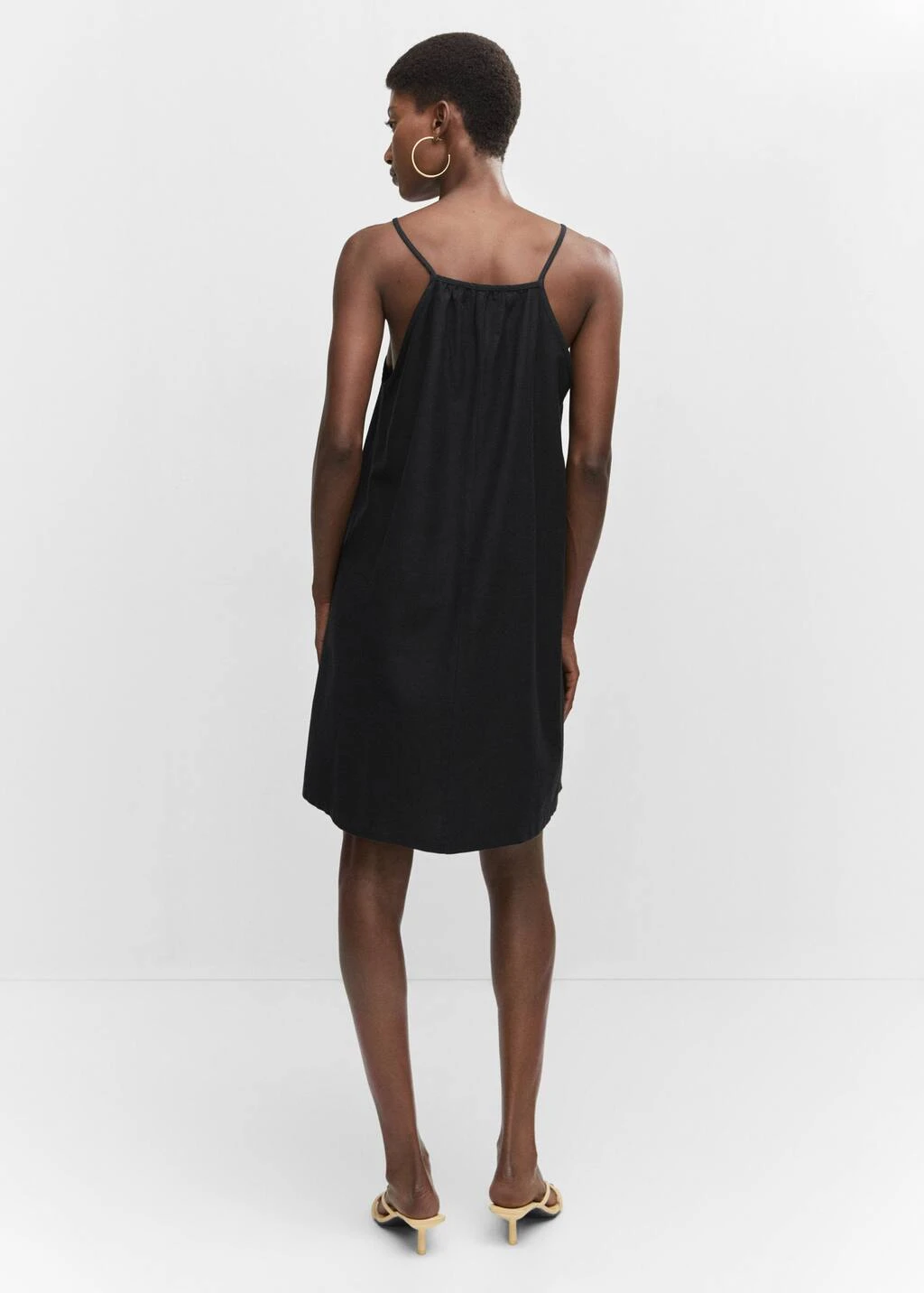 Robe Détails Brodés – Image 3