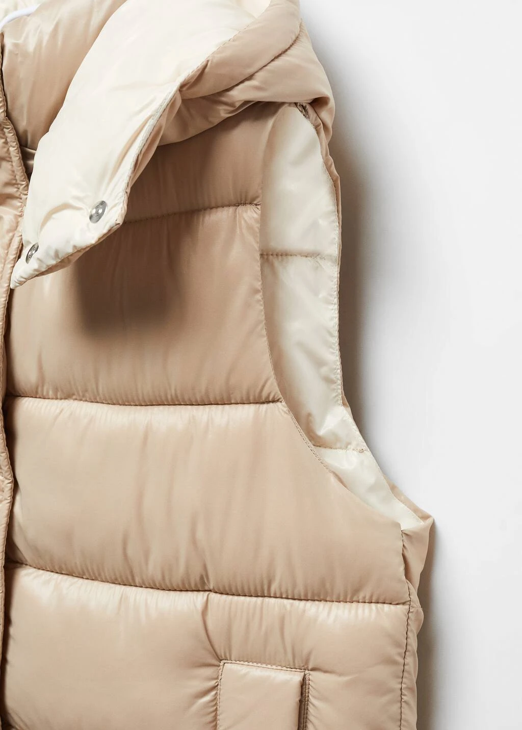 Gilet Matelassé Imperméable à Capuche – Image 6