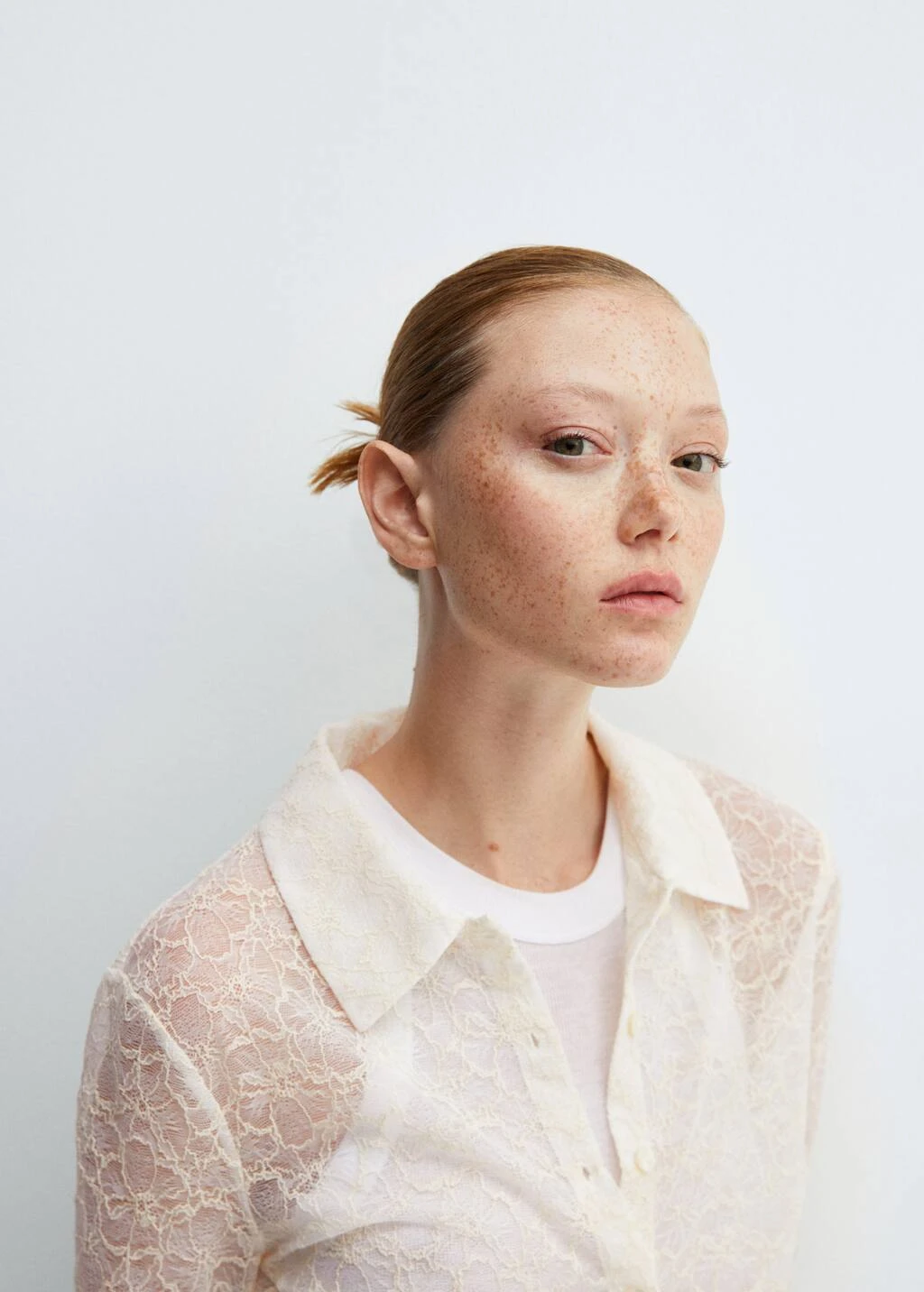 Chemise Dentelle Semi-transparente – Image 4