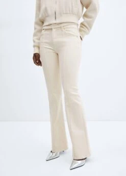 Jean Flare à Coutures Décoratives