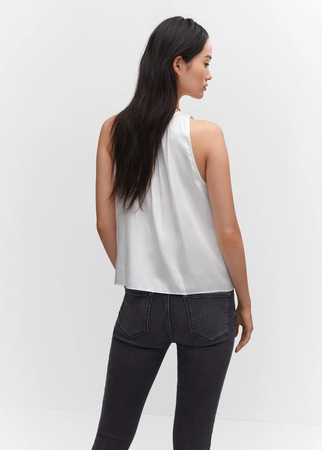 Top Satiné Détail Pinces – Image 3