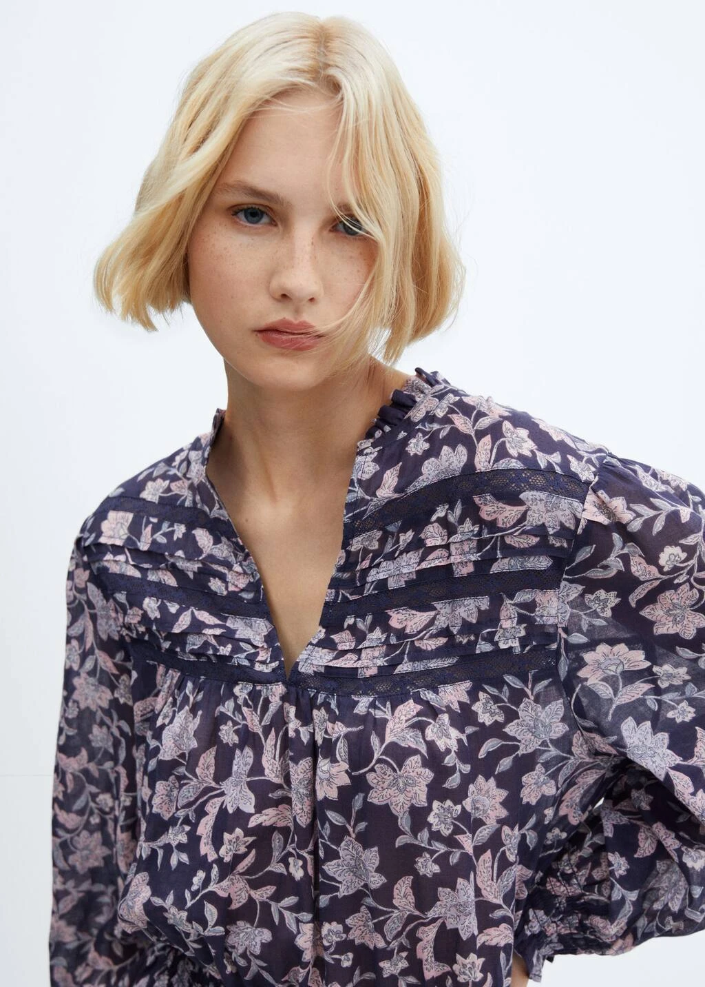 Robe à Fleurs Volantée – Image 4