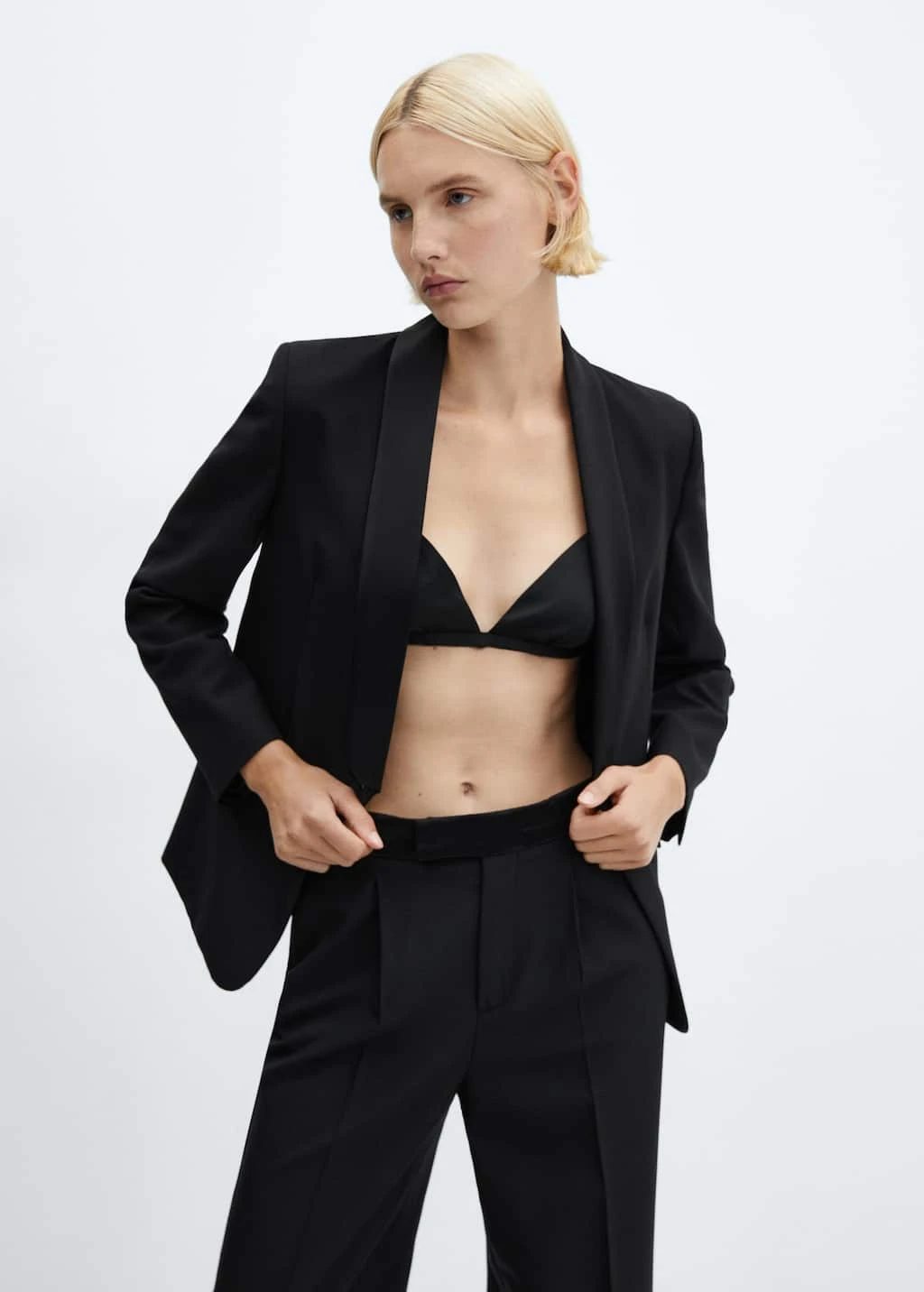 Pantalon Détail Satiné – Image 4